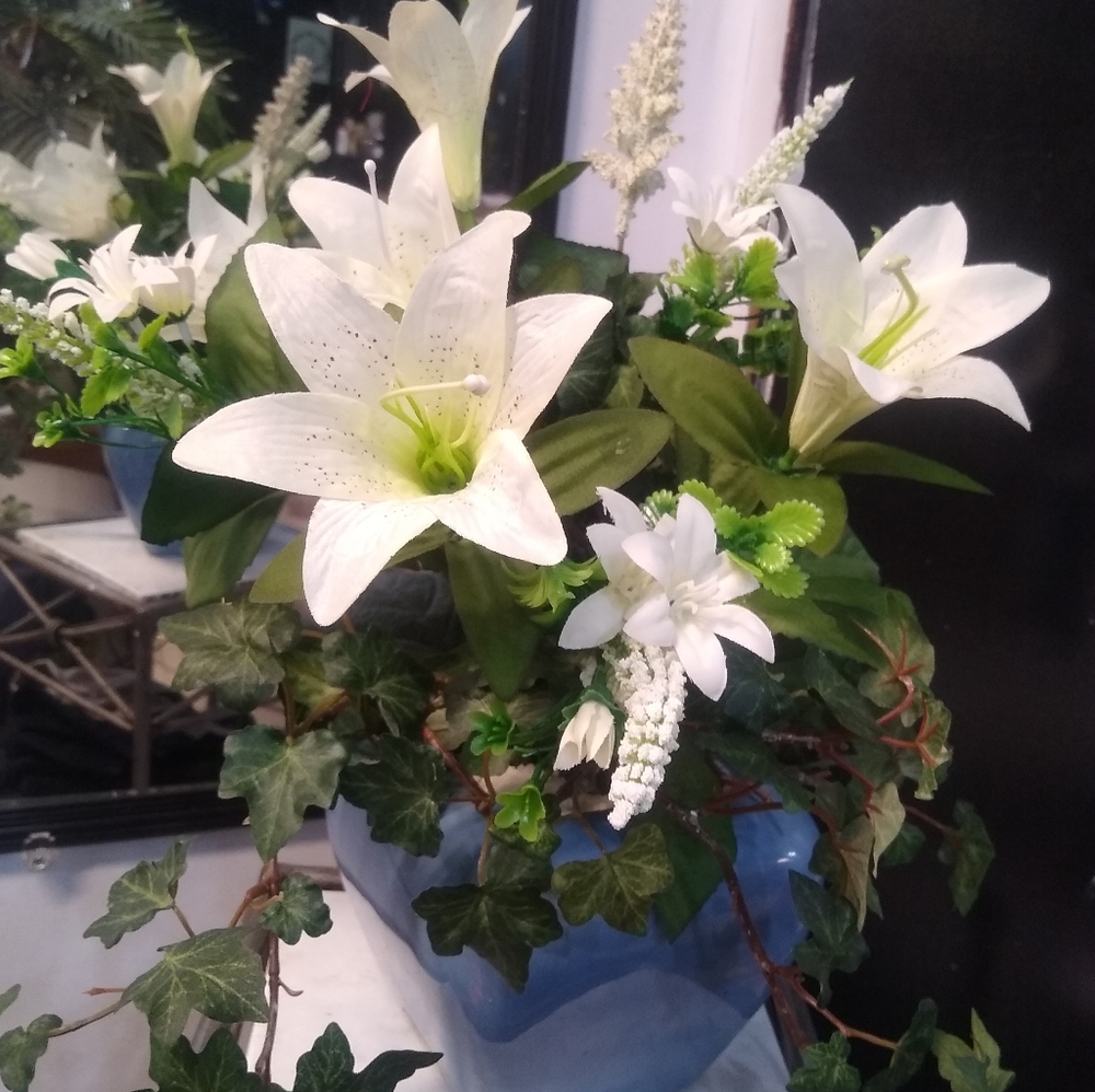 Arrangement in antique Haeger floral planter